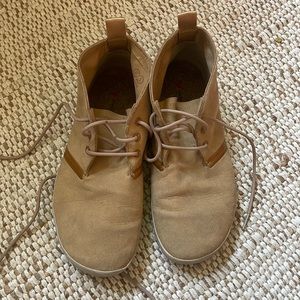 Vibobarefoot Gobi shoes. Size 39.